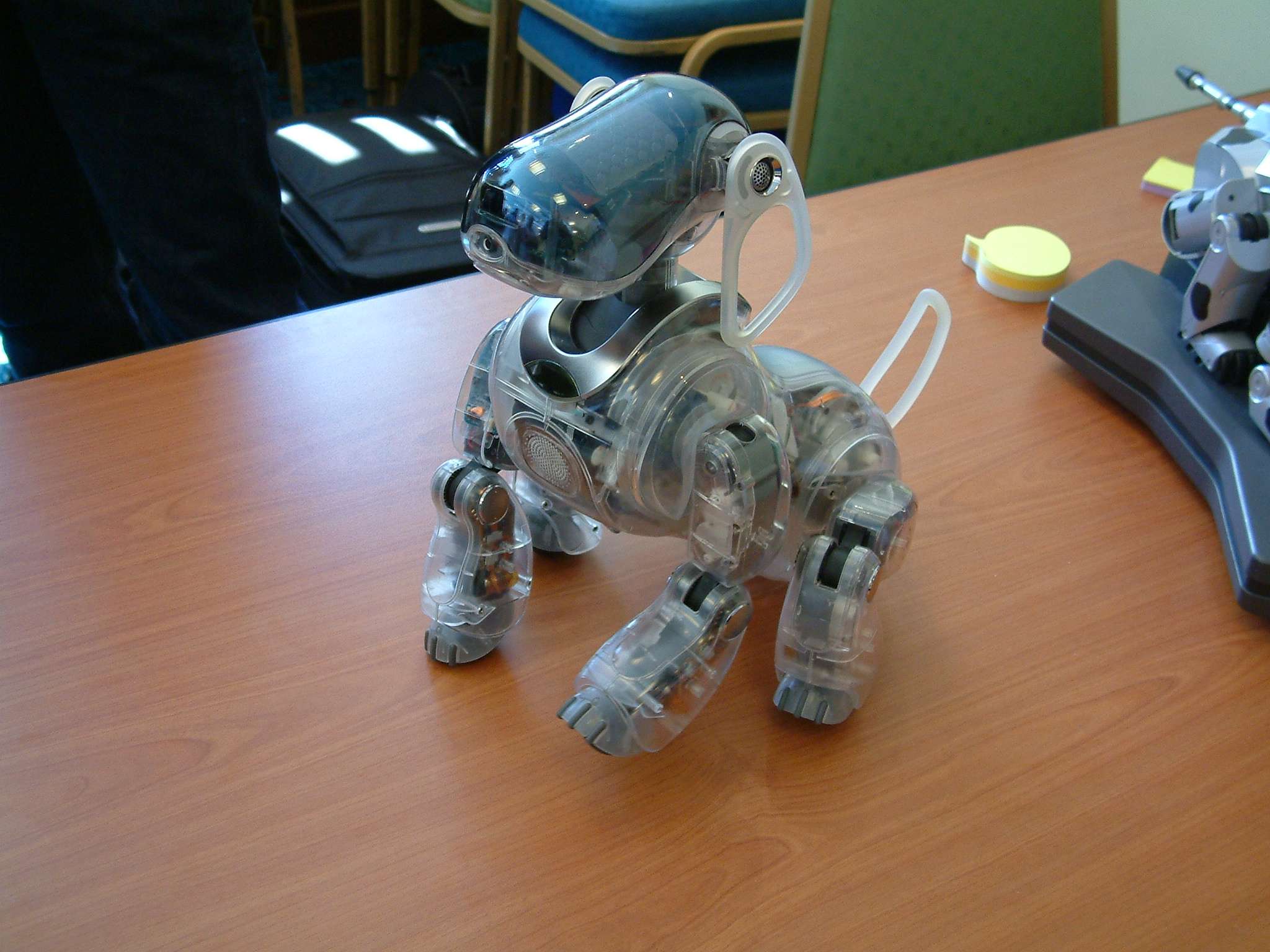 Aibo 7 transparent